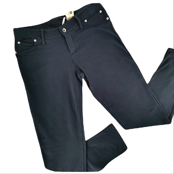 Tresics NWT Women's M Stretch Black Mid Leggings - Picture 1 of 11